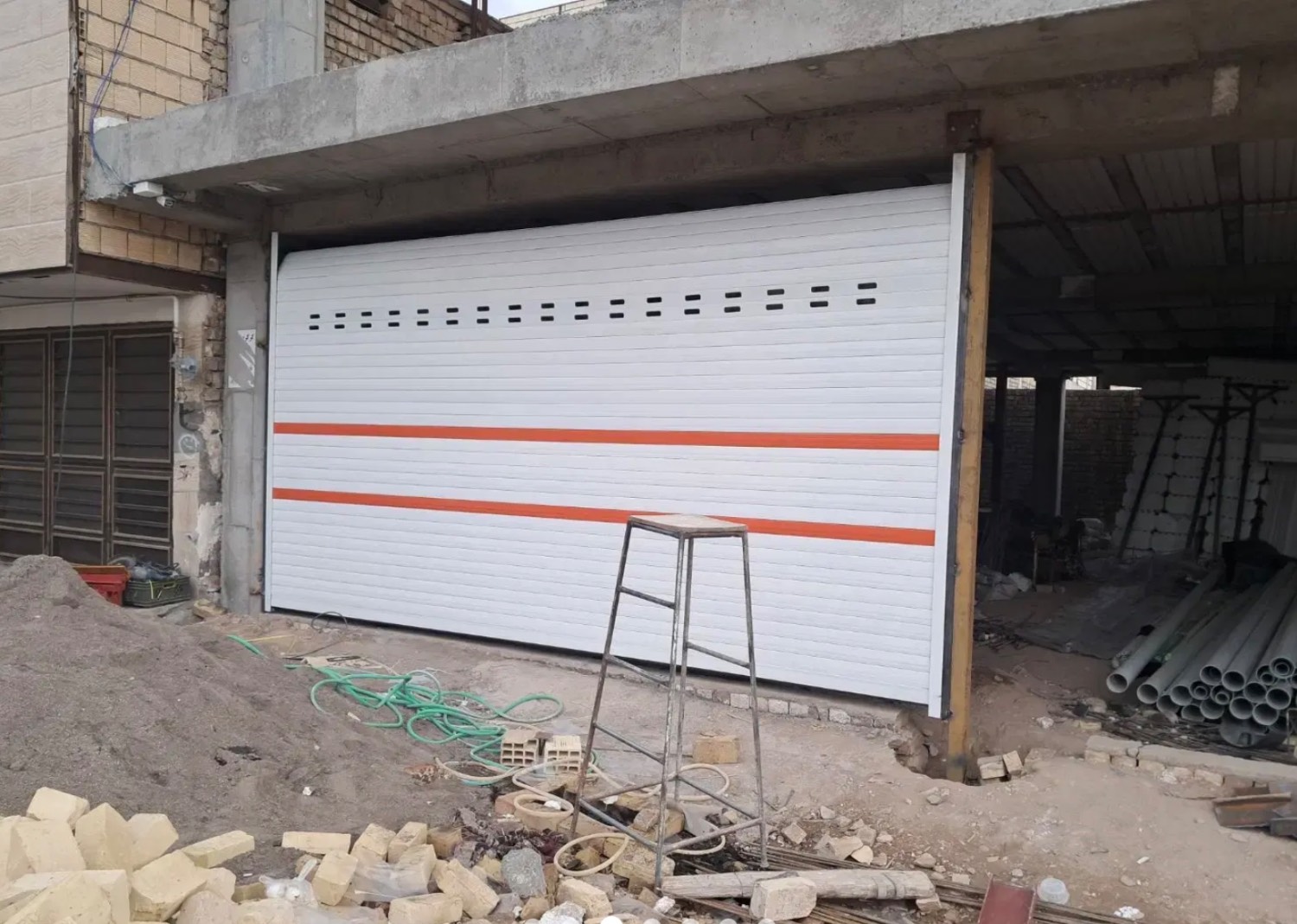 مشاهده خدمات نصب و تعمیرات درب اتوماتیک شهبازی در قم در سامانه بهبود مشاغل