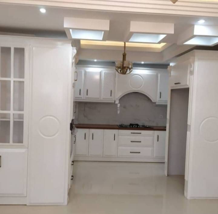 مشاهده آگهی طراحی و اجرای کابینت آرمین در کمالشهر در سامانه بهبود مشاغل