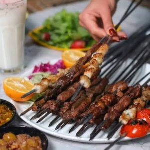 مشاهده چلوکبابی ساطوری بناب آذربایجان پنج ستاره در اهواز در سامانه بهبود مشاغل