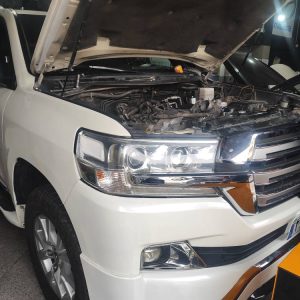 مشاهده تعمیر باطری خودرو هیبرید کلهر در تهران در سامانه بهبود مشاغل