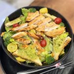 کافه رستوران مانی در بلوار امیر آباد گرمدره