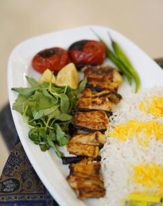 مشاهده رستوران کلاسیک طوبی در معالی آباد شیراز در سامانه بهبود مشاغل