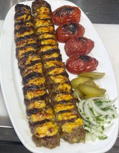 مشاهده کته کباب طعم و تنور در جاده قلعه گردن تنکابن در سامانه بهبود مشاغل