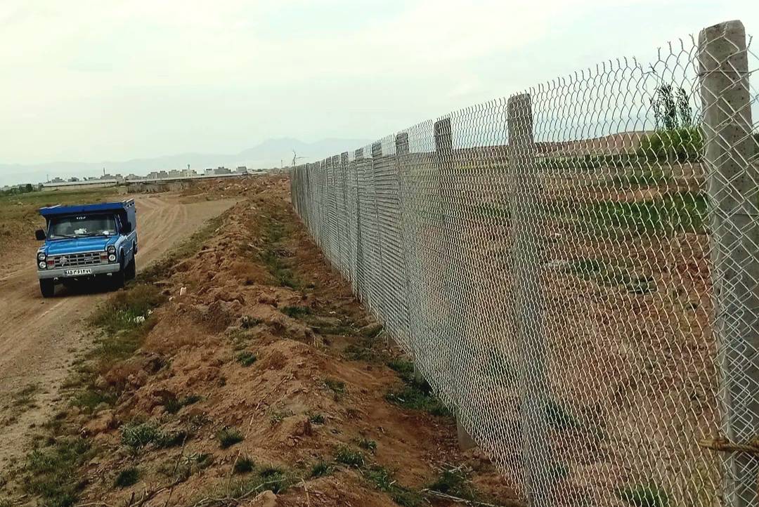 مشاهده آگهی تولید و اجرای فنس کشی گلستان در قزوین در سامانه بهبود مشاغل