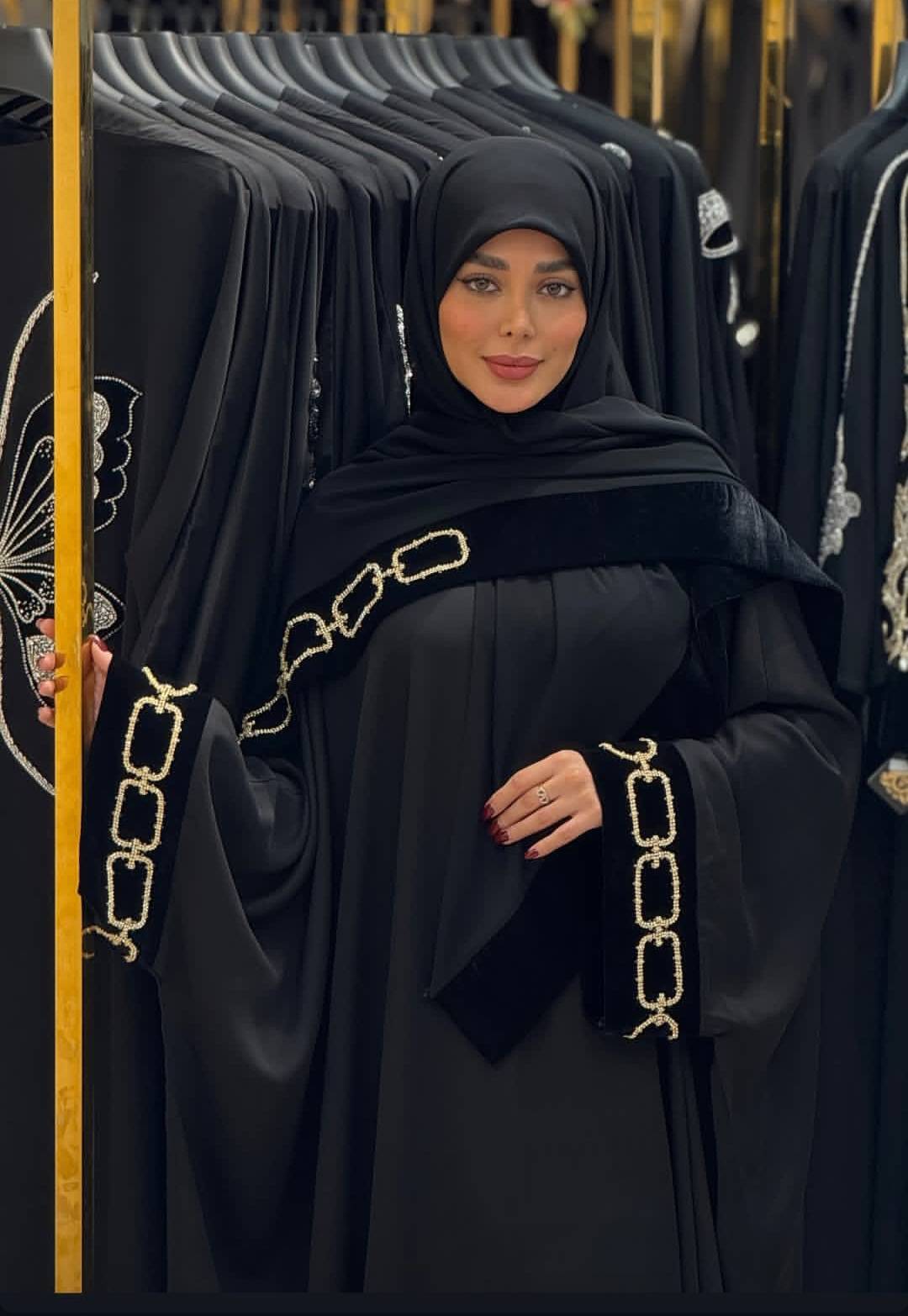 مشاهده مزون تخصصی چادر و عبا جواهر دوزی هستی در بلوار جانباز مشهد در سامانه بهبود مشاغل