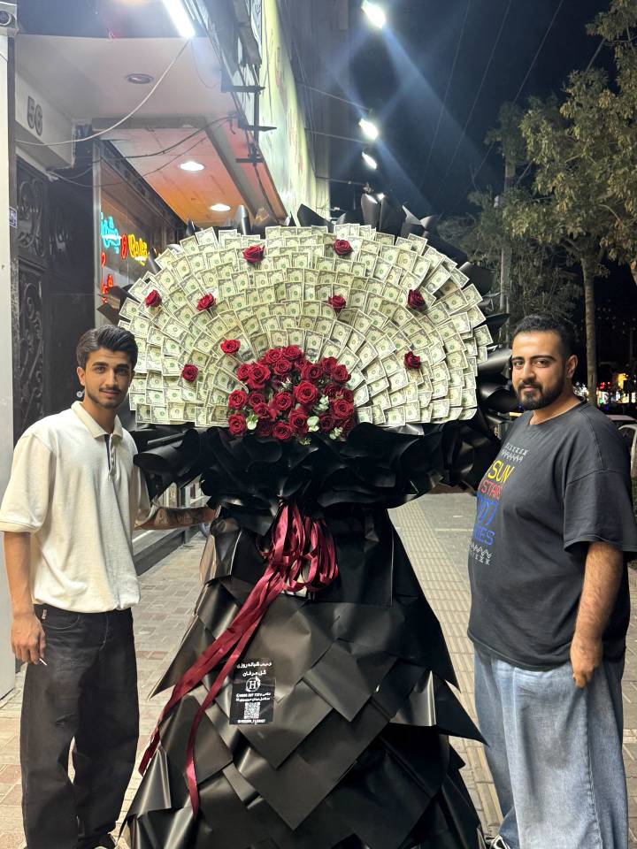 مشاهده آگهی گلفروشی لادنی فلاور در وکیل آباد مشهد در سامانه بهبود مشاغل