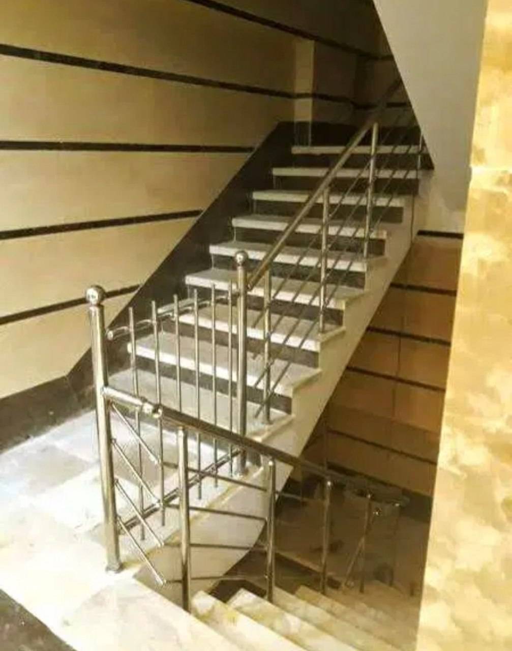 مشاهده خدمات نظافتی خراسانی در تهران در سامانه بهبود مشاغل
