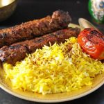 تهیه غذای کوهبانو فرانک در مریوان