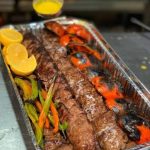غذای بیرون بر محراب در بلوار محراب شیراز