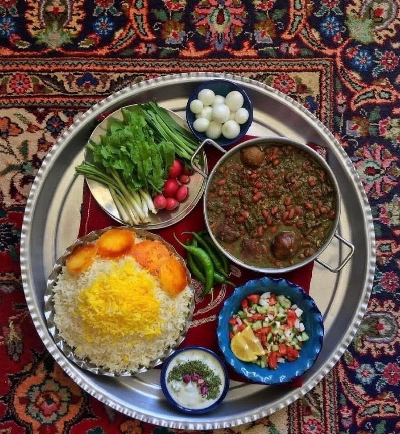 مشاهده کترینگ مضیف در قم در سامانه بهبود مشاغل