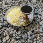 تهیه غذای کوهبانو فرانک در مریوان