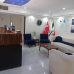 کلینیک زیبایی آپامه در بلوار کشاورز تهران