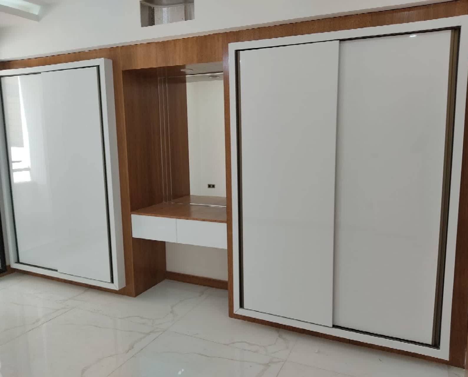 مشاهده طراحی و اجرای کابینت مهربان در خمینی شهر در سامانه بهبود مشاغل