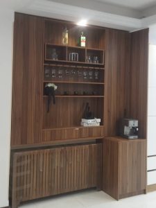 مشاهده طراحی و اجرای کابینت مدرن در پردیس در سامانه بهبود مشاغل