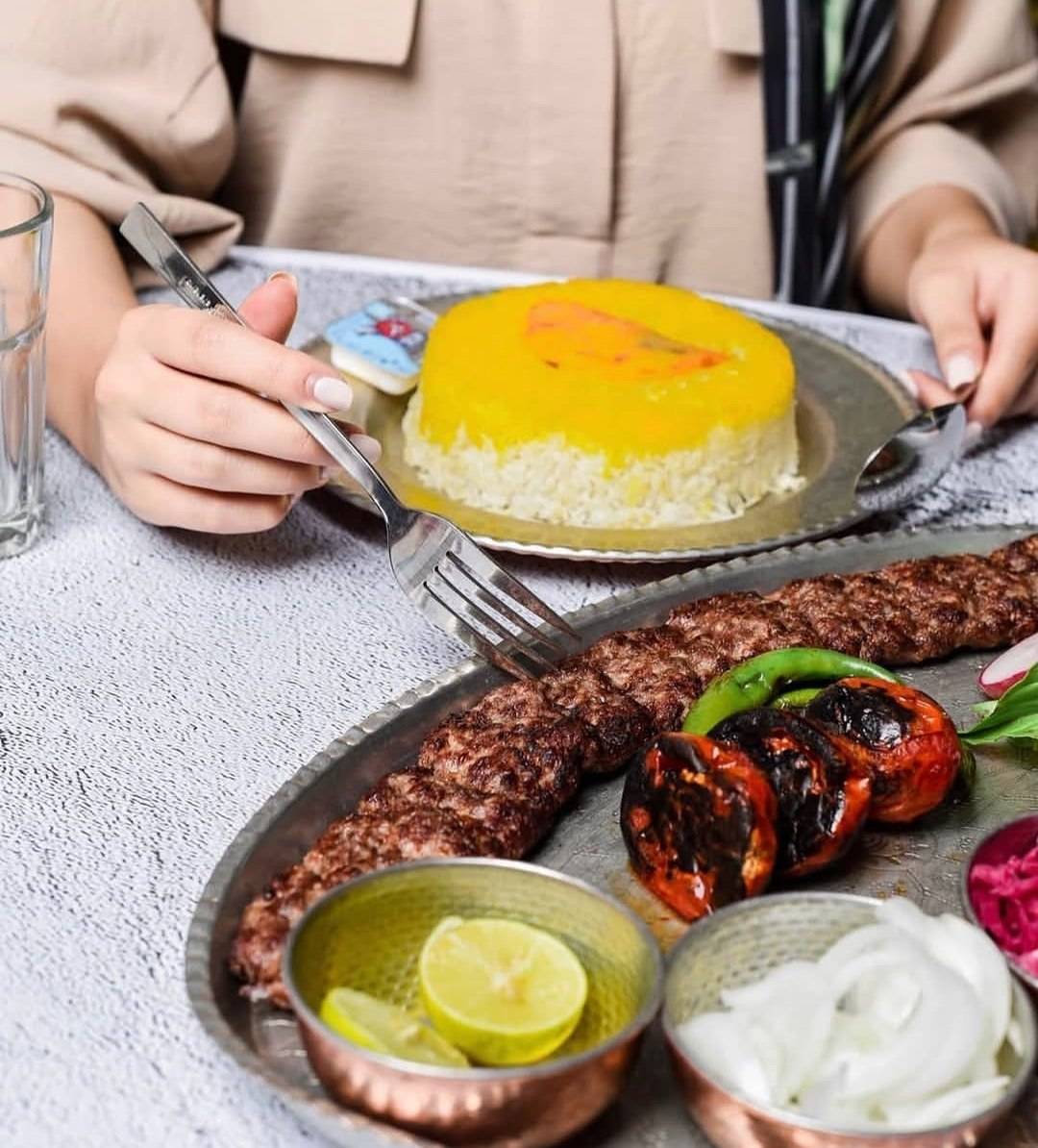 مشاهده کباب ساطوری مخصوص بناب در کاشانی تهران در سامانه بهبود مشاغل
