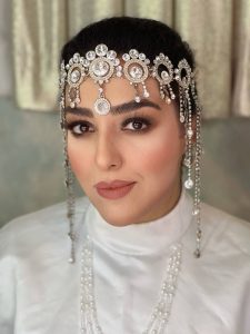 مشاهده سالن زیبایی فوق تخصصی آوا رازقی در یزد در سامانه بهبود مشاغل