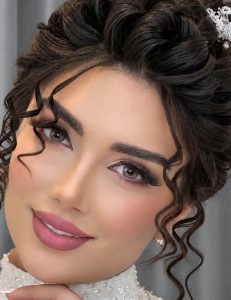 مشاهده سالن زیبایی مهربانو در الیگودرز در سامانه بهبود مشاغل