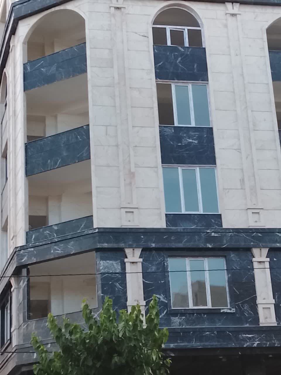 مشاهده ساخت و نصب درب و پنجره آرامش در گلستان تهران در سامانه بهبود مشاغل